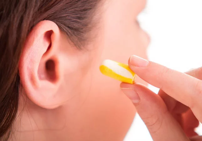 Вушні пробки: діагностика, лікування